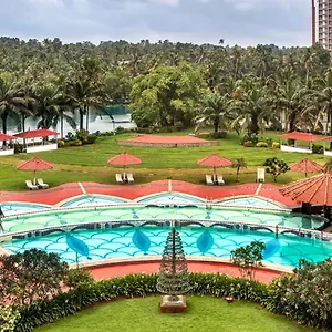 リゾート ル メリディアン コーチ, Kochi